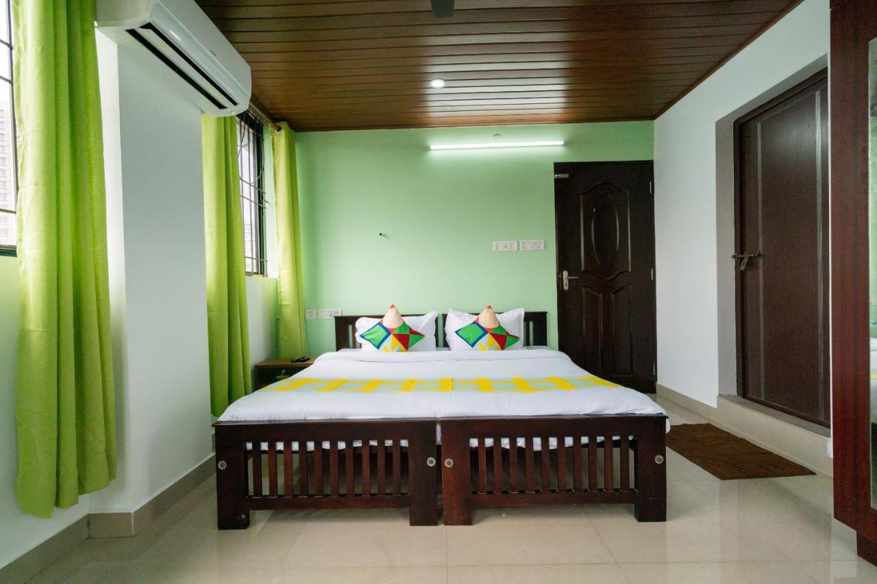Oyo Home 49697 Aj Apartments Kochi Eksteriør bilde