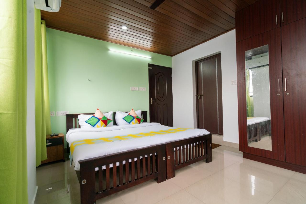 Oyo Home 49697 Aj Apartments Kochi Eksteriør bilde