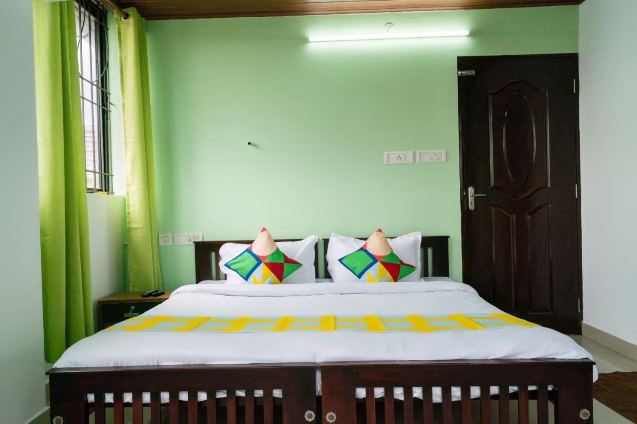 Oyo Home 49697 Aj Apartments Kochi Eksteriør bilde