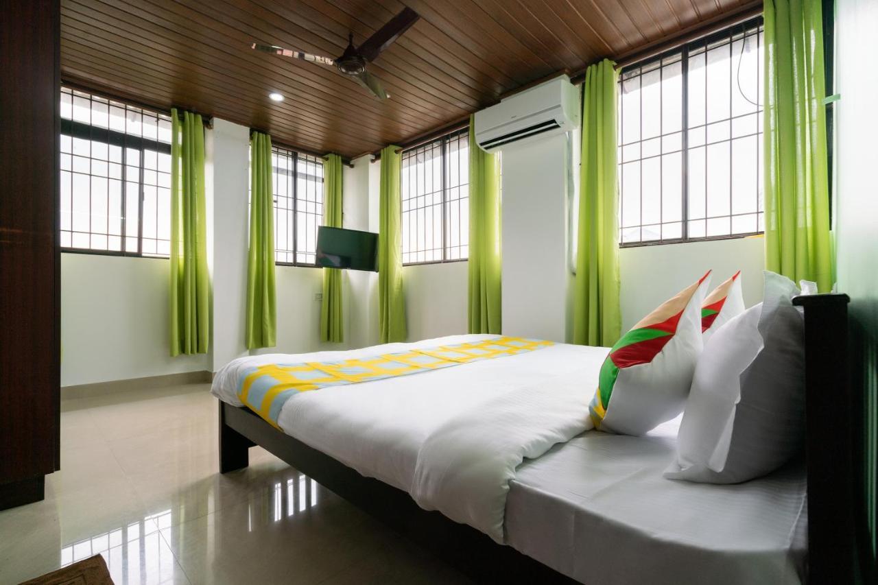 Oyo Home 49697 Aj Apartments Kochi Eksteriør bilde